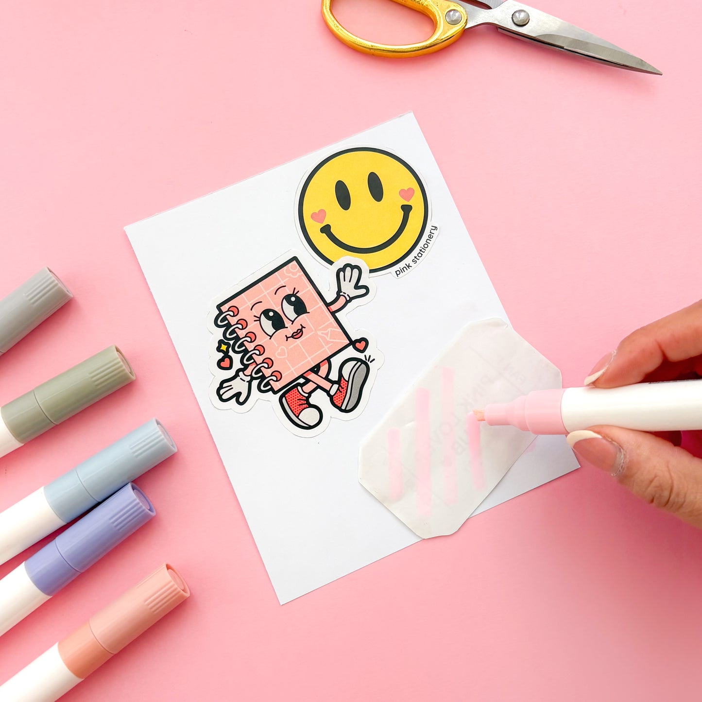 Pegamento en Plumón