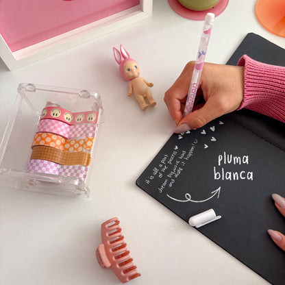 Pluma blanca "Queen" 0.8mm